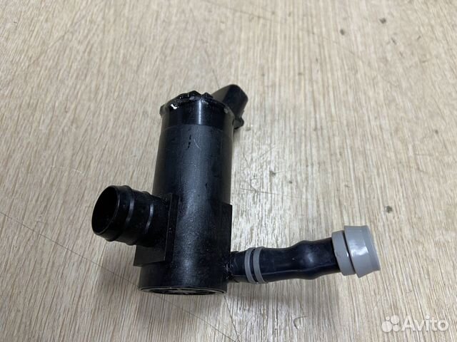 Моторчик омывателя фар Toyota Rav4 XA50