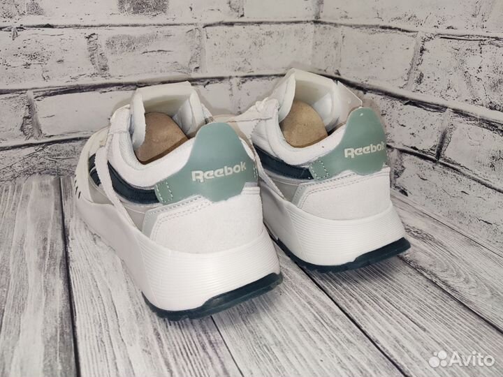 Кроссовки reebok женские