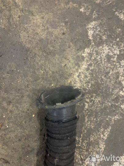 Патрубок воздушного фильтра Renault Kangoo 1 KC