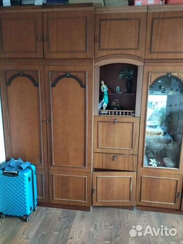 Стенка в гостиную бу