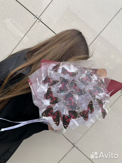 Букет из светящихся бабочек