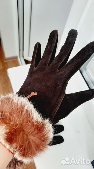 Новые Перчатки нат. замша коричневые