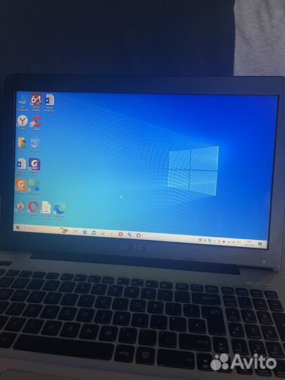 Ноутбук asus x555l