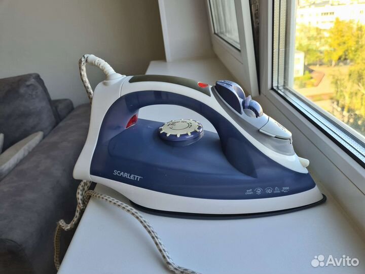 Утюг Scarlett