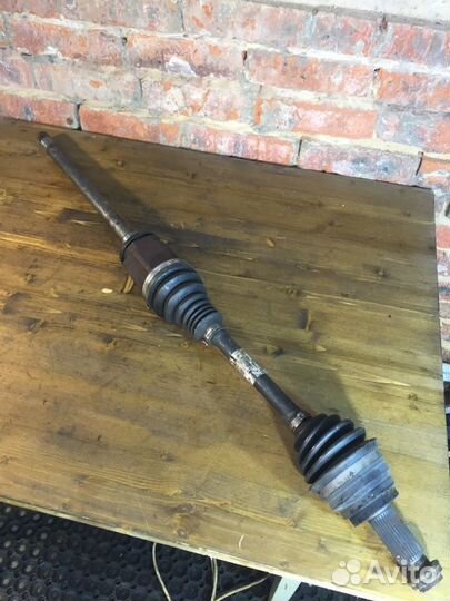 Привод передний правый Bmw X5 E70 N52B30 AF 2008