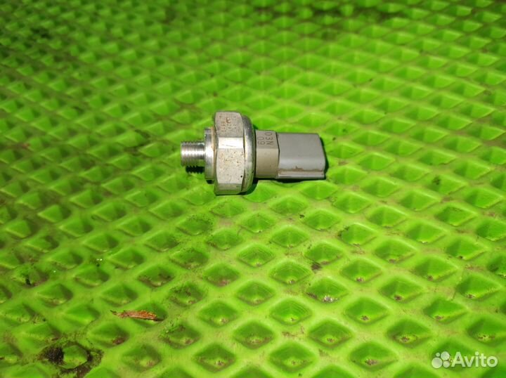 Датчик давления кондиционера Renault Fluеnсе