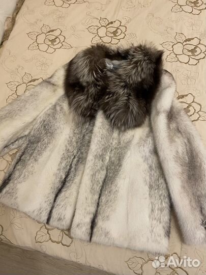 Шуба норковая 46 48 белая