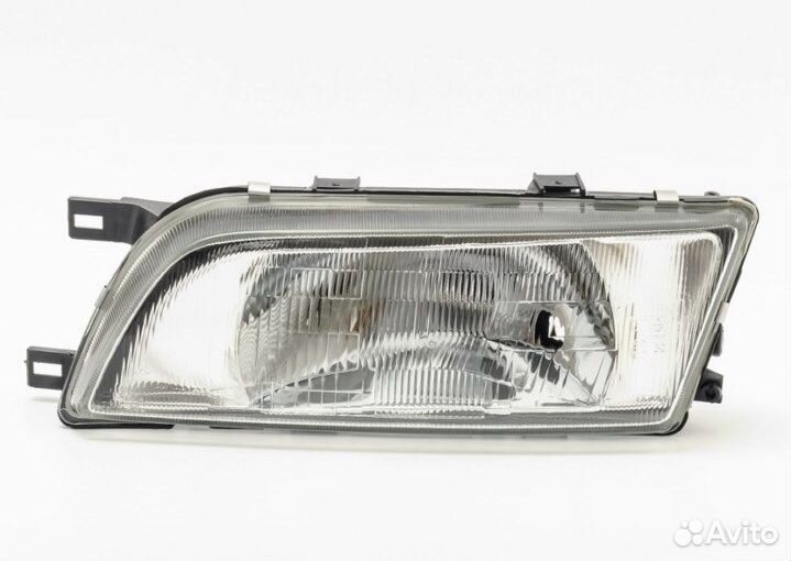 Фара левая Nissan Pulsar N15