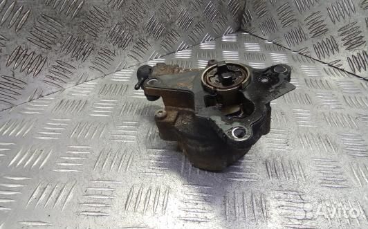 Насос вакуумный opel vivaro (BLV42KX01)