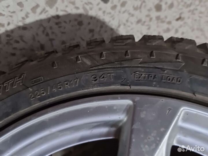 Michelin Agilis X-Ice North 225/45 R17 94T