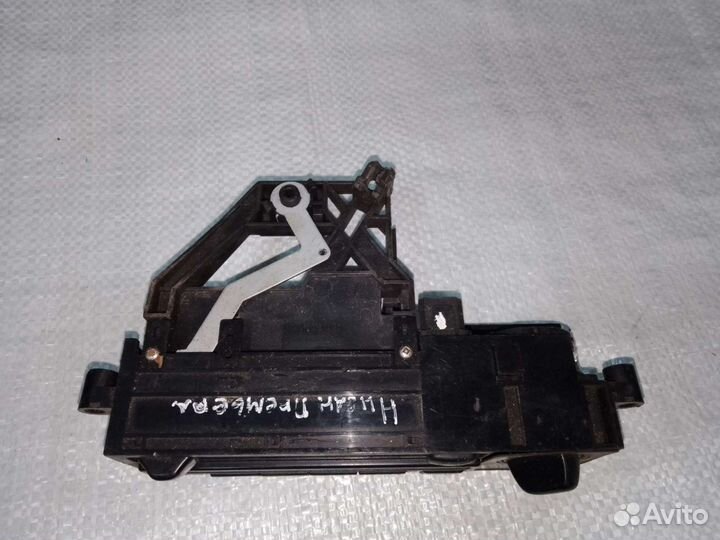 Блок управления печкой Nissan Primera p10