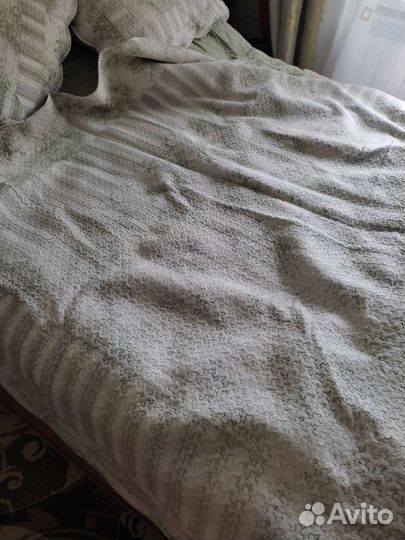 Комплект покрывало и наволочки