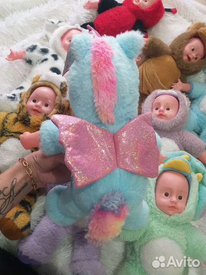 Игрушки коллекция пупсиков в костюмах