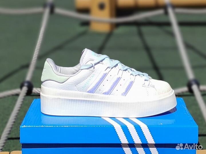 Кроссовки Adidas Superstar