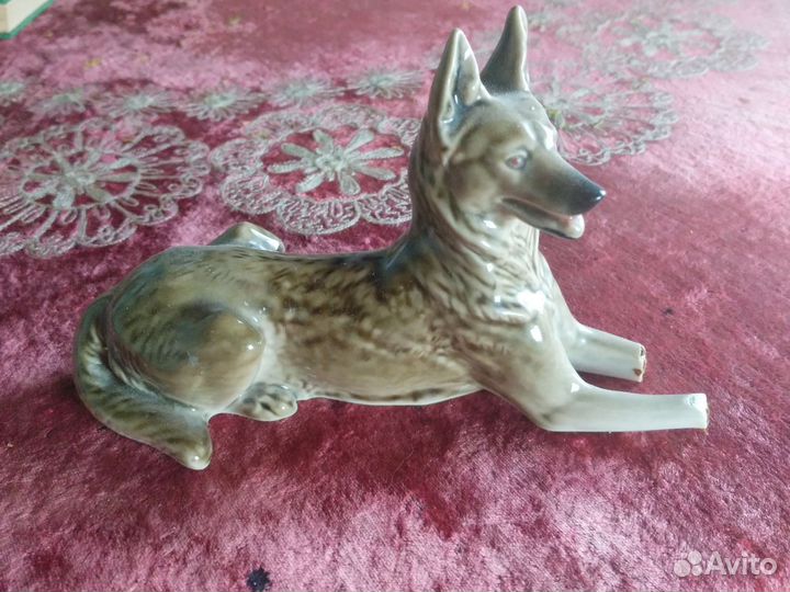 Статуэтка собачка СССР фарфор