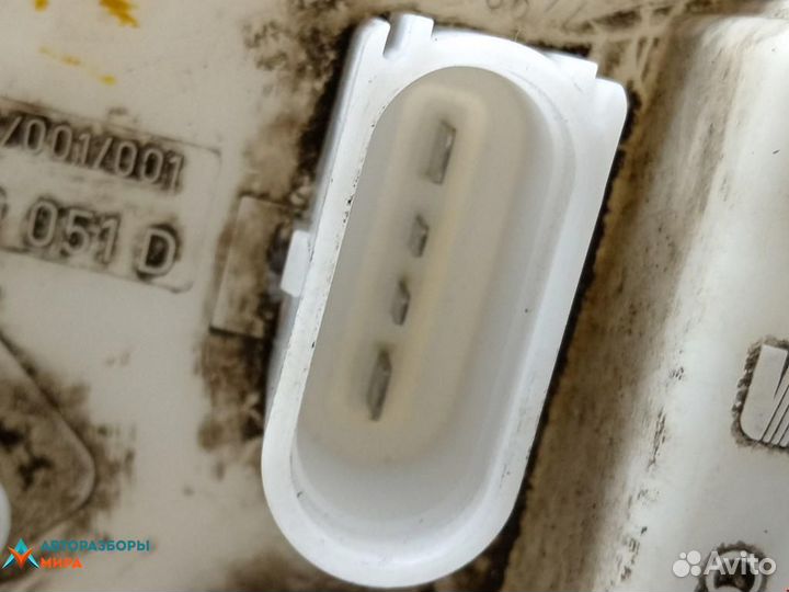 Насос топливный Skoda Octavia (A4) 1998 8L0919051H