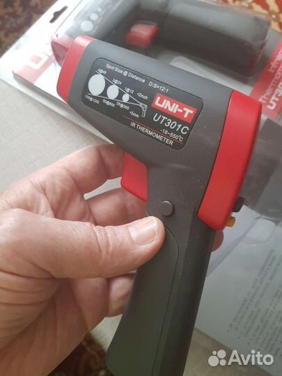 Термометр-пирометры UNI UT301C цифровой ифрокрасн