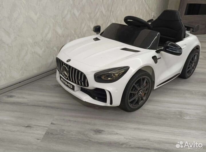 Детский электромобиль mercedes бу