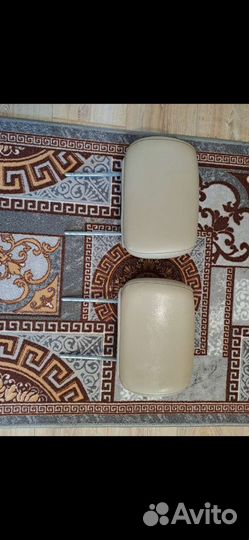 Подголовники