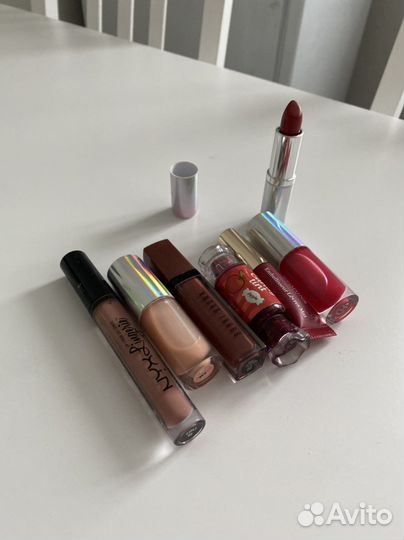 Помады Clarins Clinique Bobbi Brown