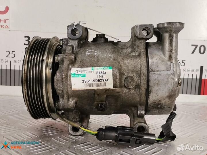 Компрессор кондиционера Ford Fiesta 5 2006 1500822