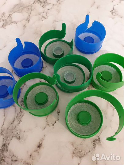 Крышки для бутылей 20л