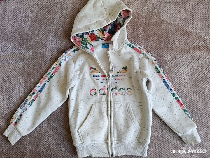 Пакет вещей на девочку 134