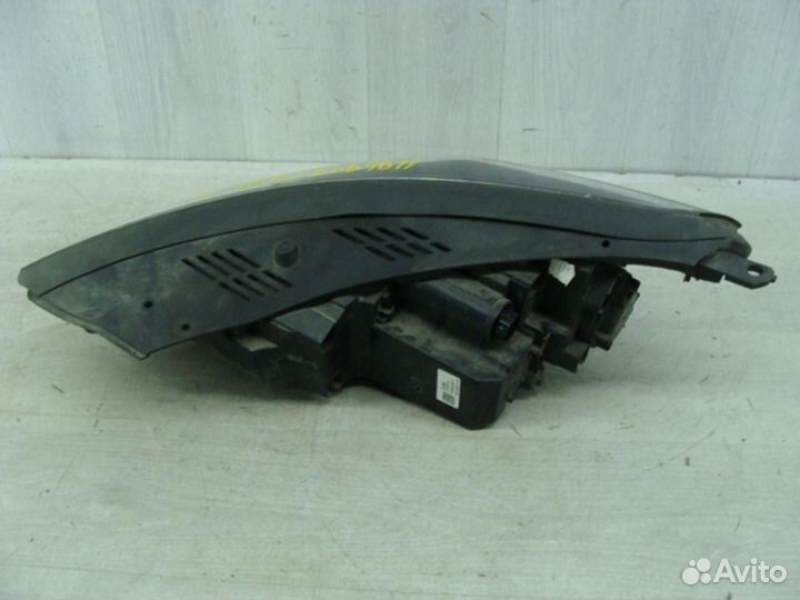 Фара правая Hyundai Tucson