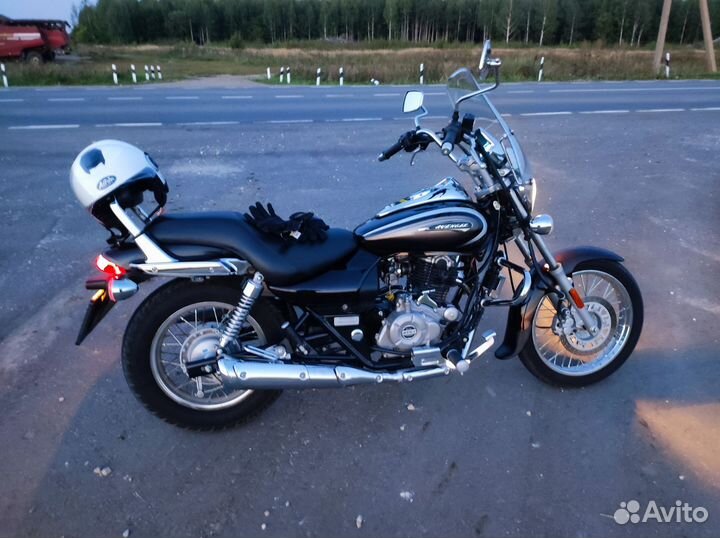 Мотоцикл bajaj avenger 220 cruise