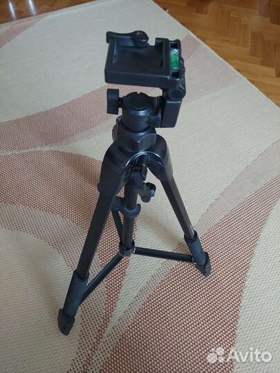 Штатив для фотоаппарата Polaroid