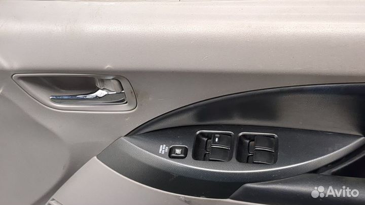 Дверь правая передняя Mitsubishi Grandis, 2006