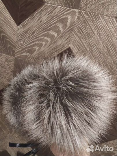 Помпон рыжий енот