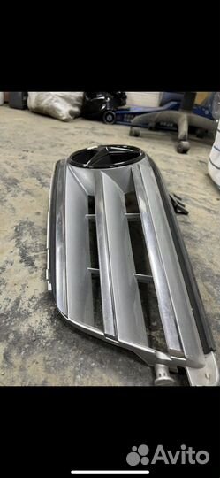 Решетка радиатора w204