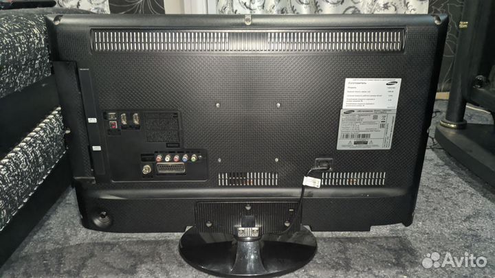 Телевизор 28