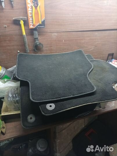 Tiguan коврики