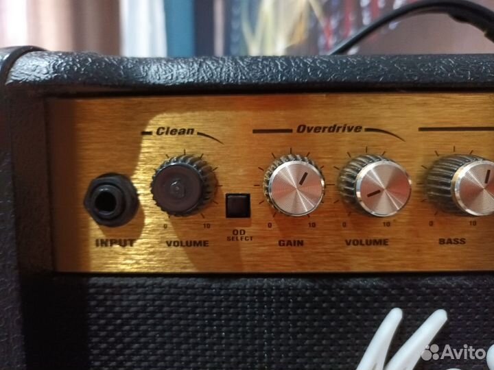 Гитарный комбоусилитель Marshall mg15cd 45watt