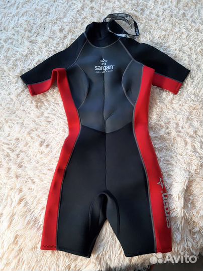 Гидрокостюм женский для плавания