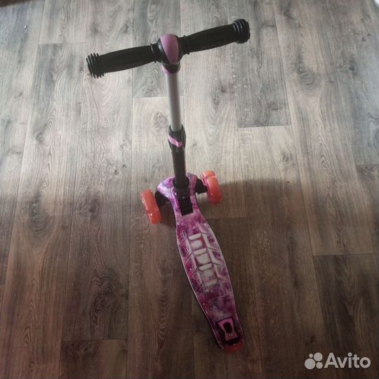 Самокат детский трехколесный бу