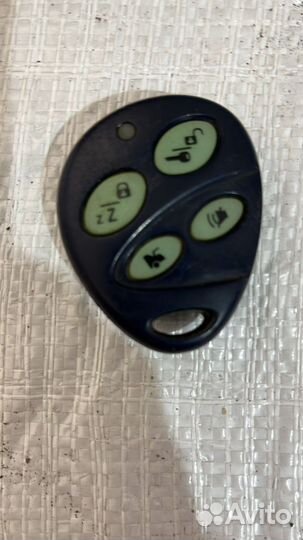 Брелок сигнализации Томагафк 9030