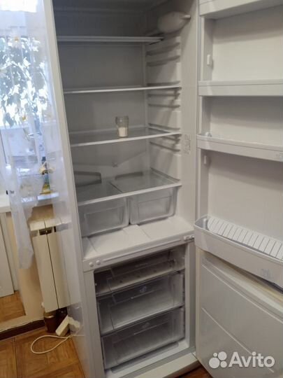 Продам холодильник бу
