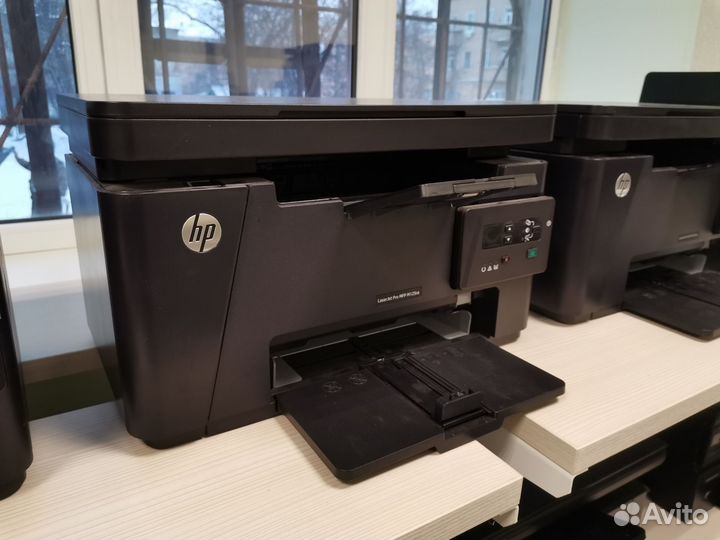 Мфу лазерный HP 125 ra на гарантии