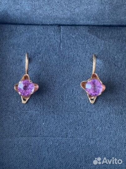 Серьги золотые с корундом 583 пробы СССР