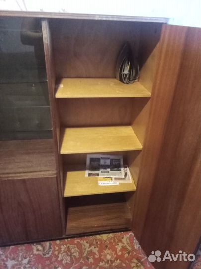 Шкаф сервант