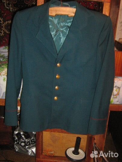 Военный парадный китель старого образца