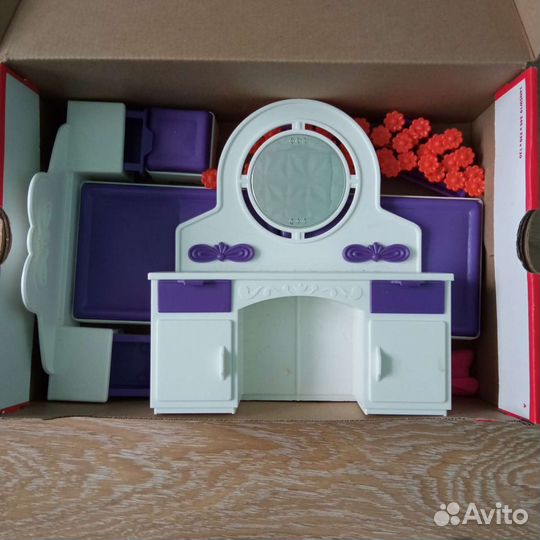 Домик кукольный