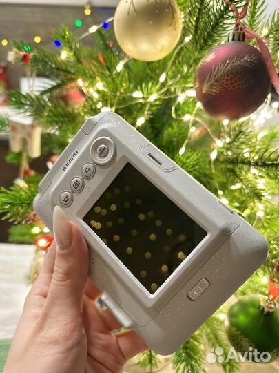 Фотоаппарат моментальной печати Instax mini