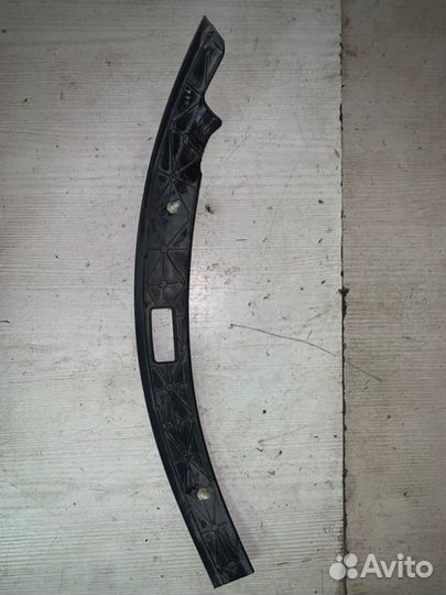 Накладка стоп-сигнала задняя правая Nissan Murano