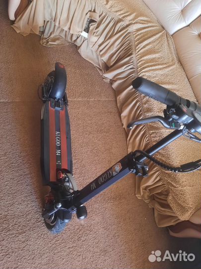 Электросамокат Kugoo m4