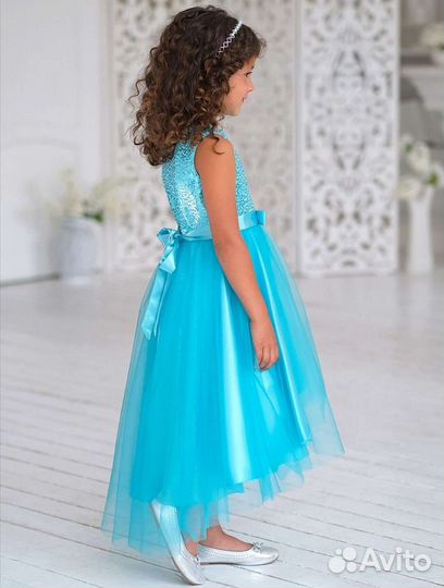 Нарядное платье для девочки