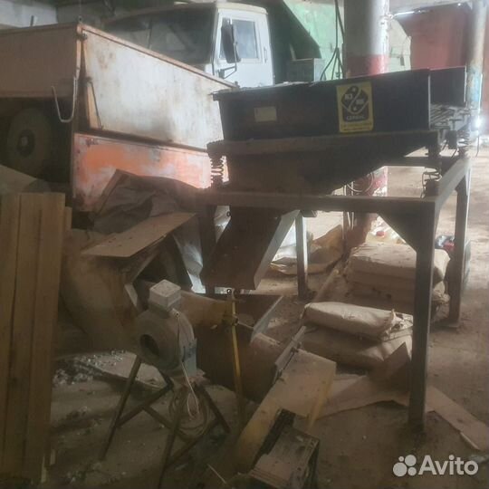 Бункер-дозатор дц-300